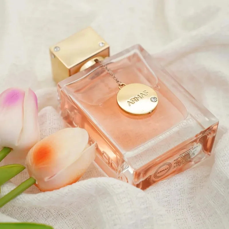 Armaf Club De Nuit Women Eau de Parfum Spray 105 ML Original Arab Perfumes Lasting Fruit Floral Pheromone Perfume 3.6 Ounce